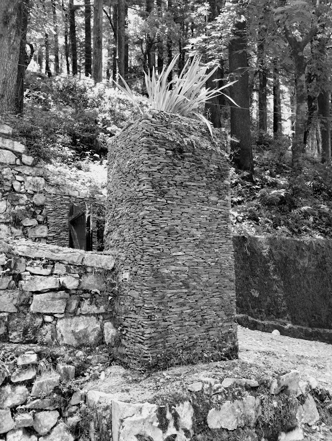 Monochrome image of a stone wall